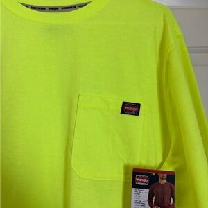 NWT Wrangler Bright Neon Tee with Pocket Workwear XL